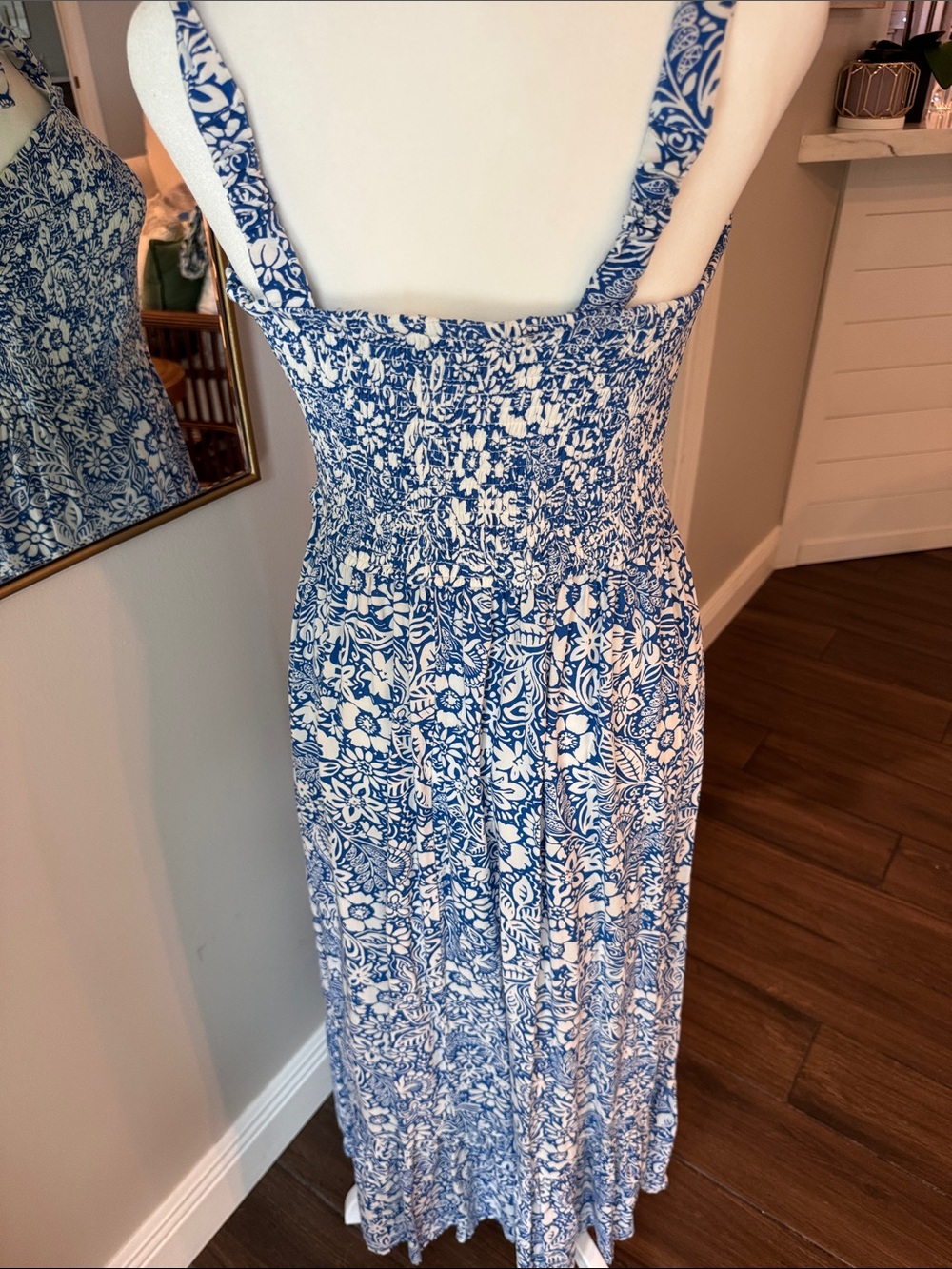 Jessica Simpson Blue and White Floral Tie-Shoulder Sundress SZ M - Picture 3 of 7